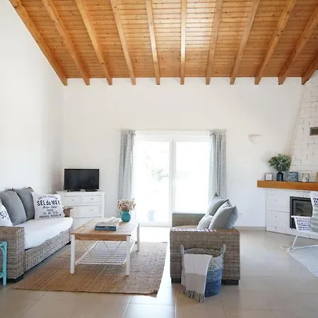 Sonho Do Mar - With Saltwater Pool Szálloda 4*